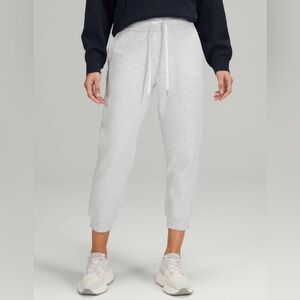 Lululemon Scuba High Rise Cropped Joggers Cotton Light Grey Plus Size 18 NWOT